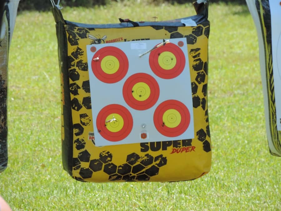 Photo Youth Compound Bow Kit